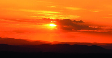 Coucher de soleil sur la garrigue